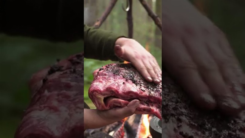 Flying Beef Ribs Primitive Technology Asmr Style 🥩🔥 #firekitchen #asmr #barbecue #survival #shorts