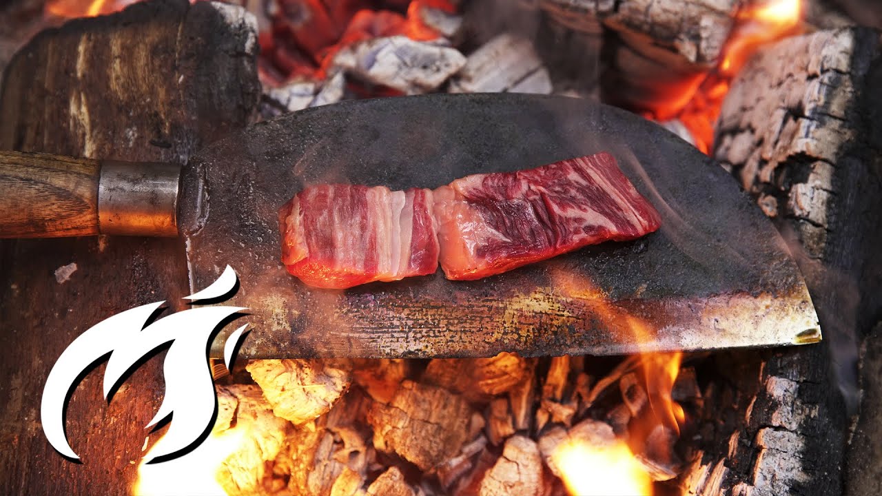 Wie Du Auf Einem Brennenden Messer Ein Premium Steak Grillst! Fire Kitchen Asmr 🔥🔥🔥